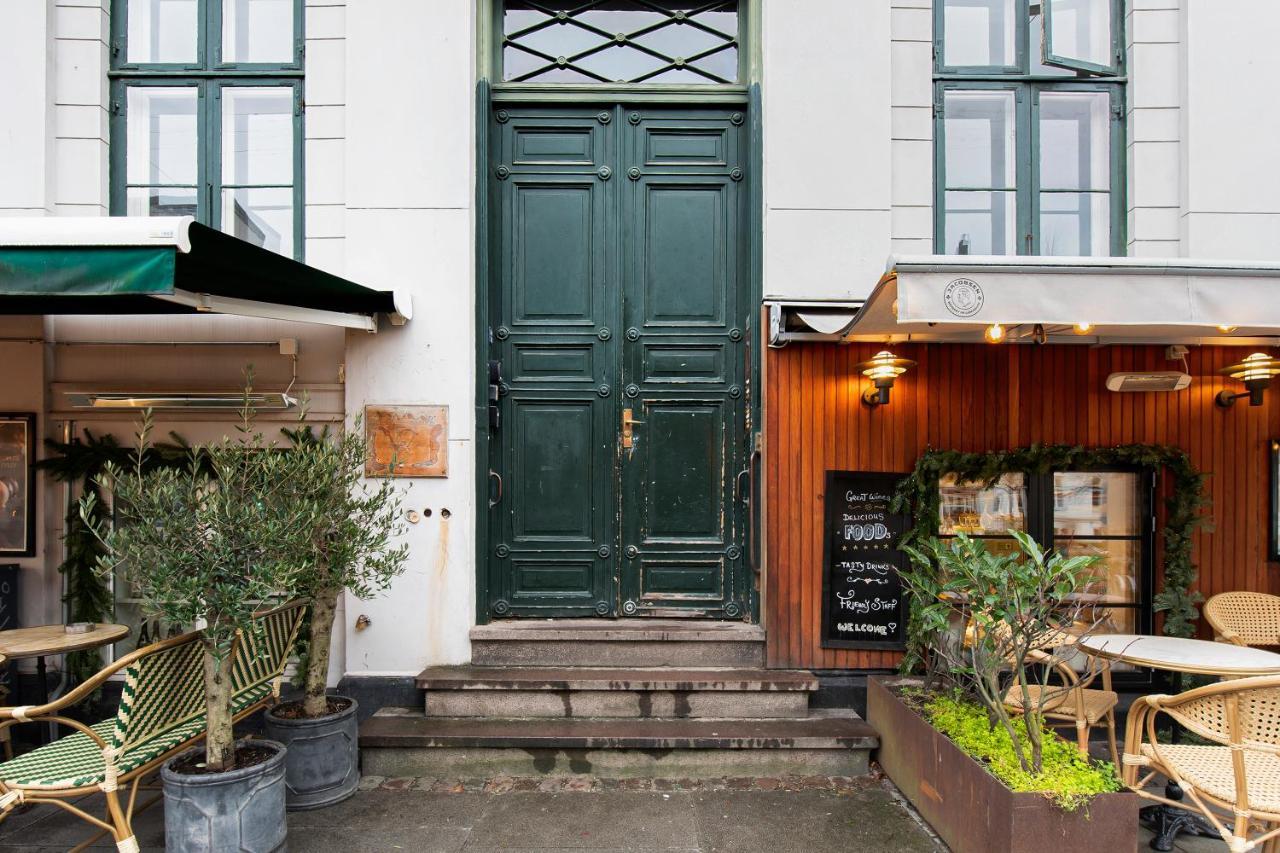 Sanders Square - Spacious Six-Bedroom Apartment Near Amalienborg Копенгаген Экстерьер фото